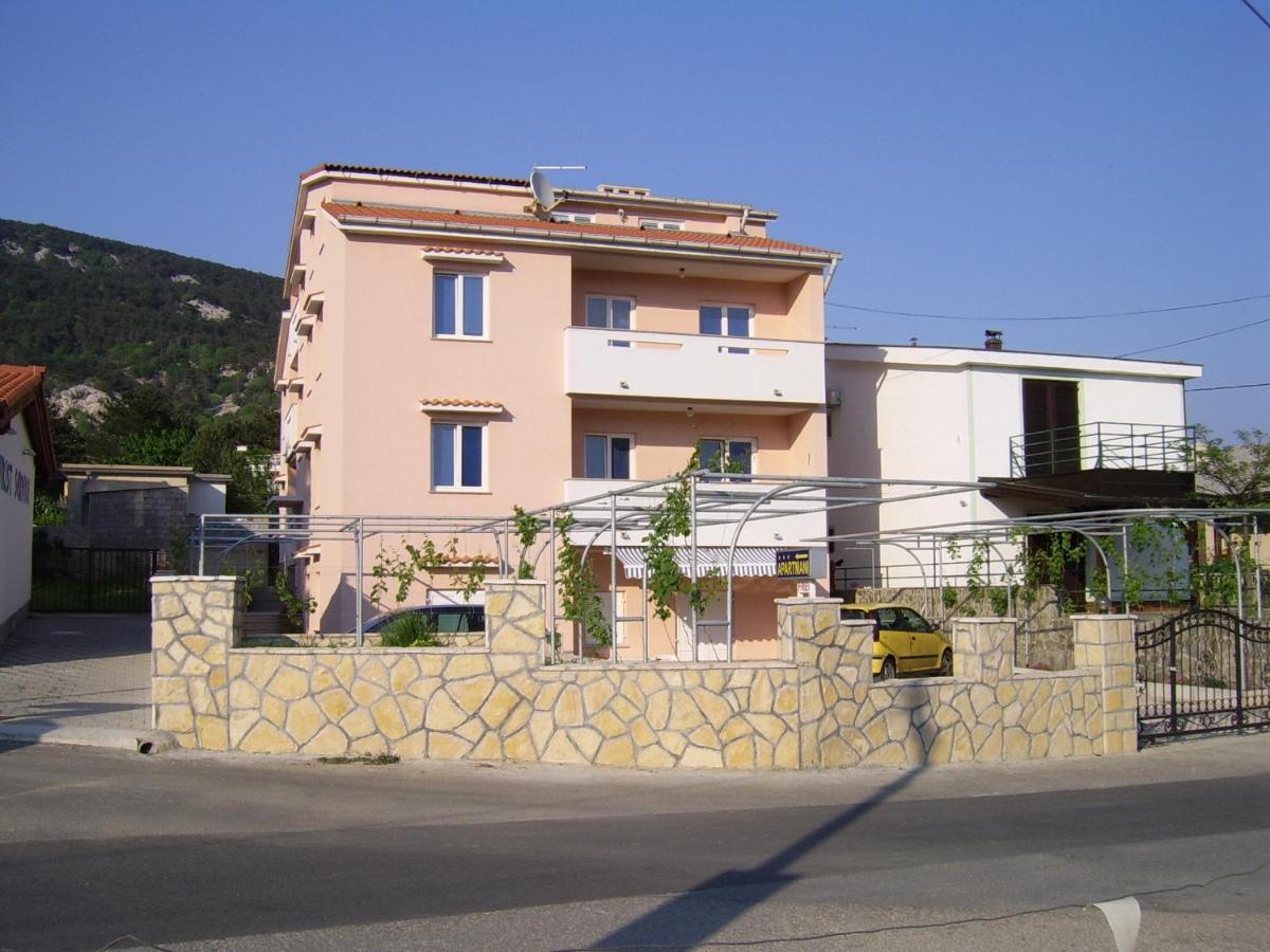 Apartmani Roko Baška Exterior foto