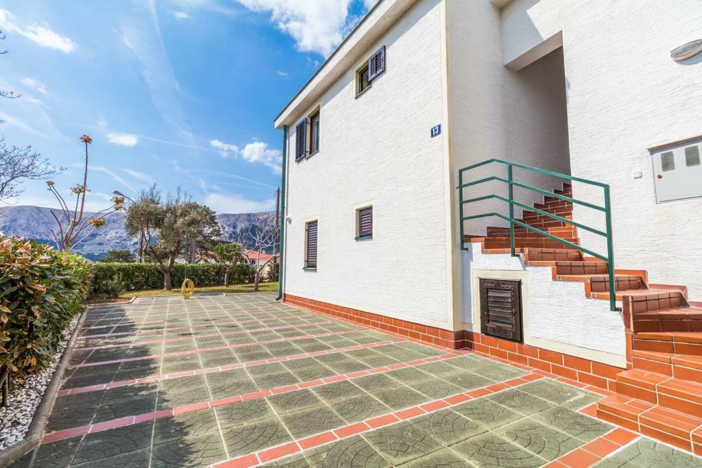 Apartmani Roko Baška Exterior foto